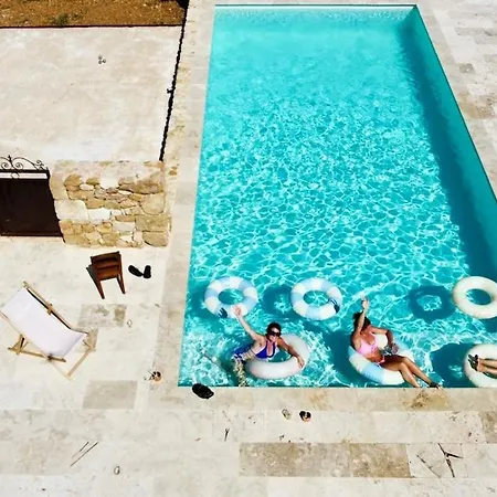 Domaine Le Clos Boheme Apartament *